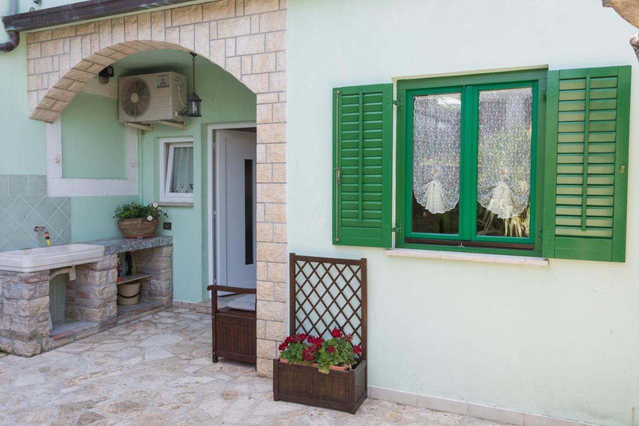 Secret Garden Apartment Poreč Dış mekan fotoğraf