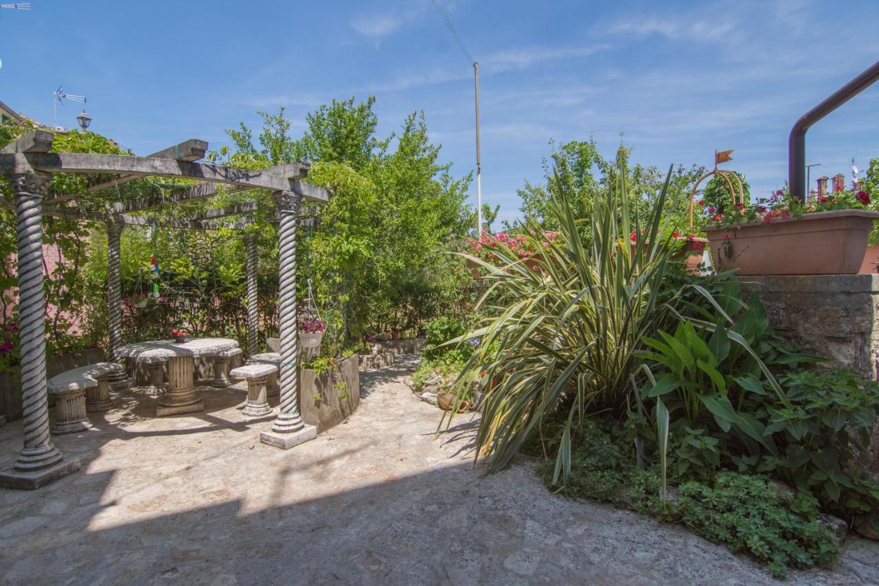 Secret Garden Apartment Poreč Dış mekan fotoğraf